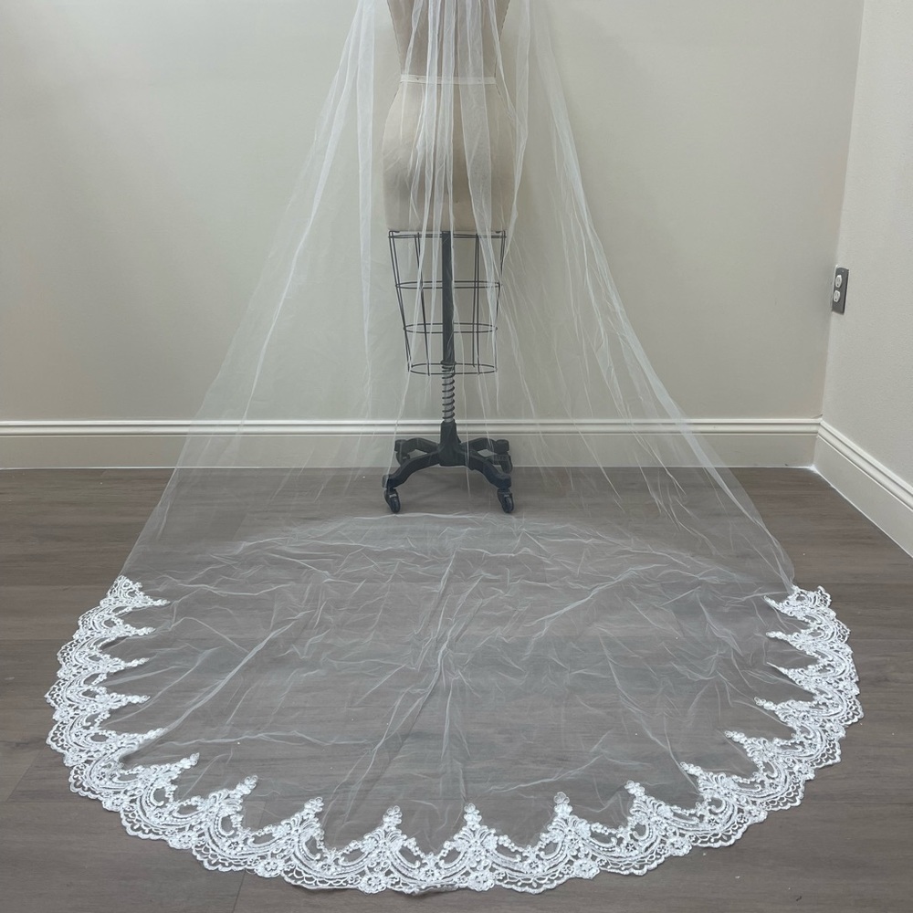 WHITE VEIL #01